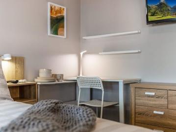 Premium Fully Furnished Studio in Seymour All Bills Included!