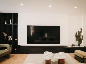 Premium furnished triplex – 2bed 2bath – Pontoise city centre – Paris 35 min