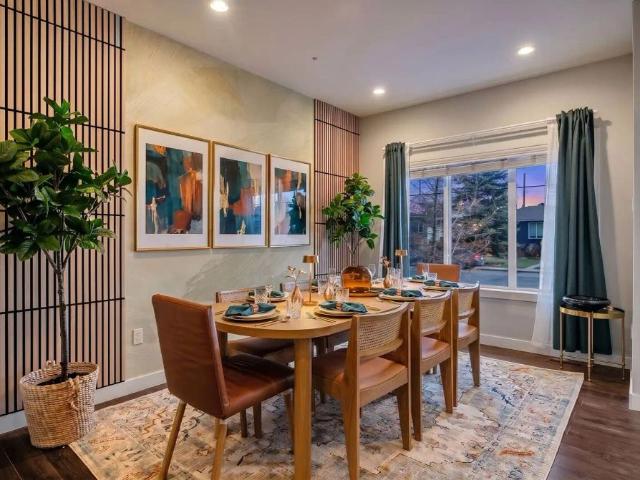 Premium Furnished Family Rental in Bowness | 4 Beds, 3.5 Baths — 4 Bedrooms House