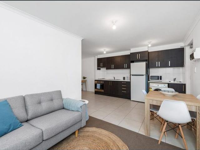 Premium Furnished One Bedroom Apartment. Excellent Location!