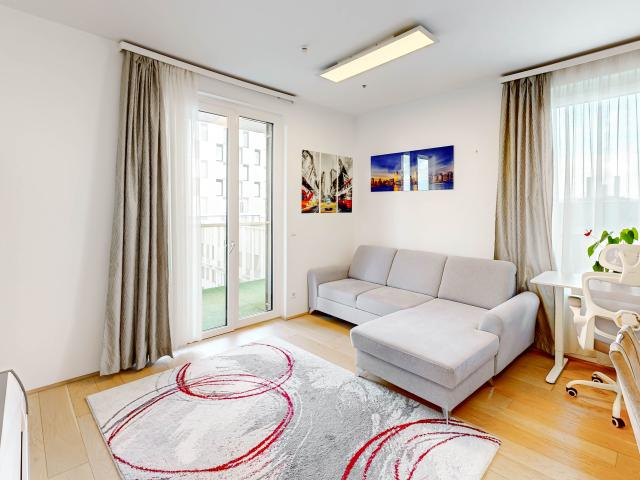 Premium Furnished Skyline Apartment with Large Terrace near Vienna HBF