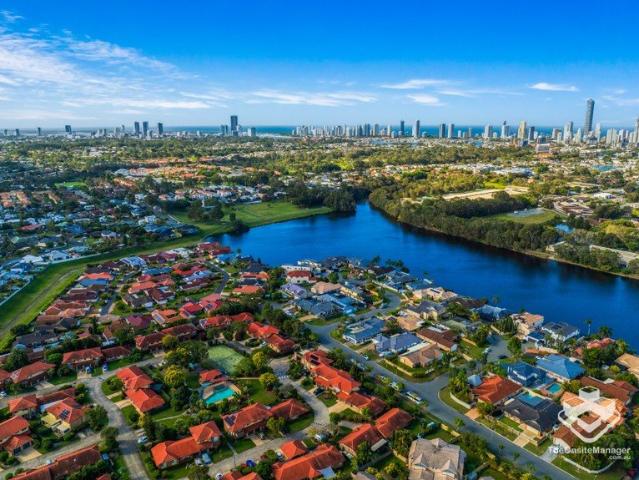 Premium Family Villa in Benowa?s Premier School Precinct