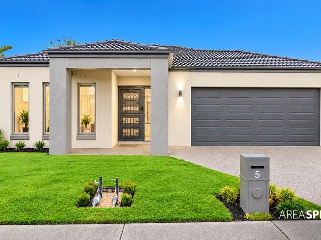 Premium Family Living in the Heart of Parks Edge Estate