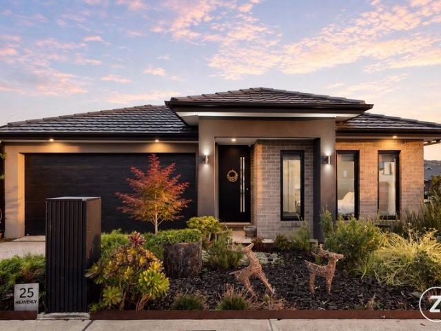Premium Family Living on an Elevated Corner Allotment