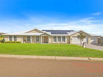 Premium Family Living with Versatile Spaces & Outdoor Entertaining!