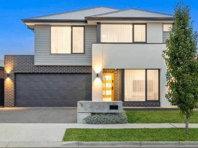 Premium Family Living with an Entertainer's Edge