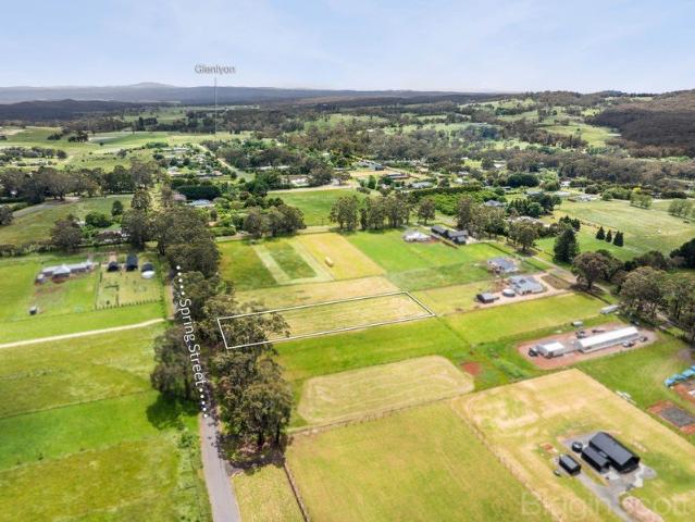 Premium Glenlyon Landholding in a Sought After Country Setting