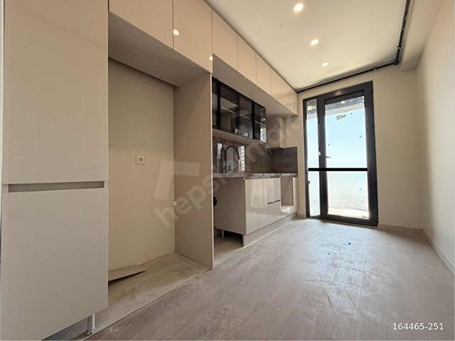 Premium Kalite 4+1 Sıfır Daire Ara Katlar Mevcut