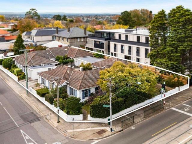 Premium Kew landholding ready for transformation