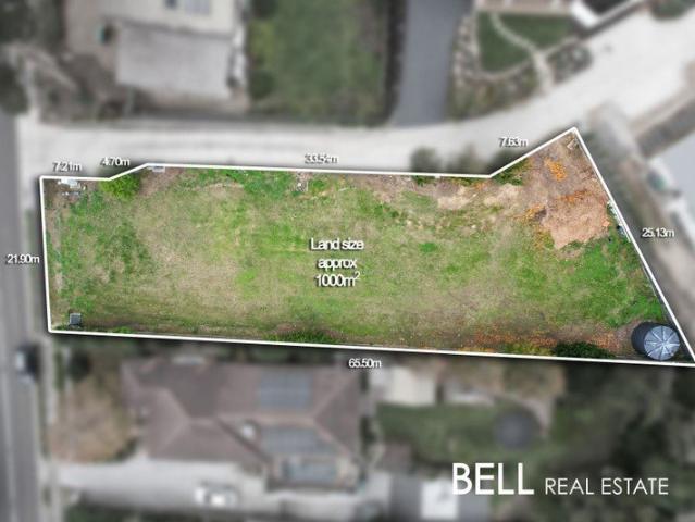 Premium Land in an Exclusive Court Setting