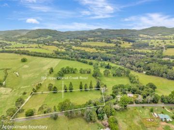 Premium Lifestyle Acreage in a Prime Location