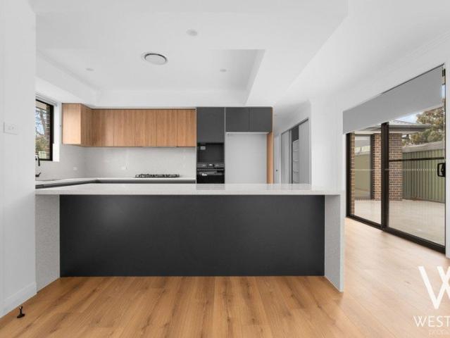 PREMIUM LIVING