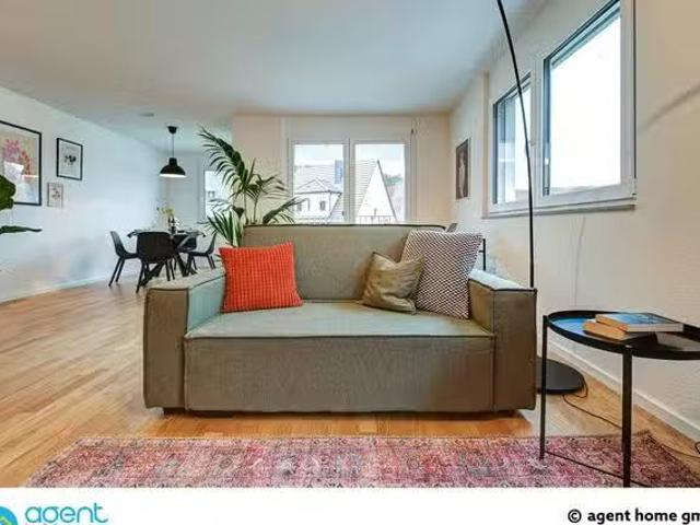 PREMIUM LIVING