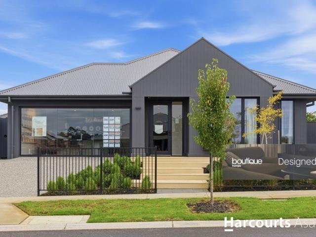 Premium Living, Display Home Quality!