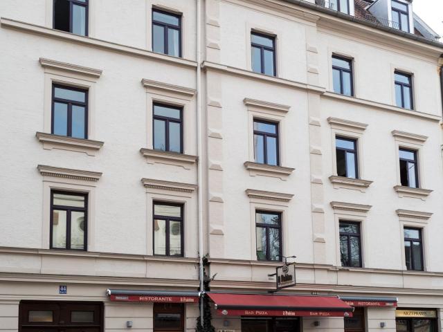 Premium living in Munich, fully furnished and all inclusive, 2 room, 55qm, Munchen Amsterdam Apartments for Rent