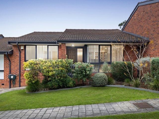 Premium Low Maintenance Living in Prestigious Eaglemont