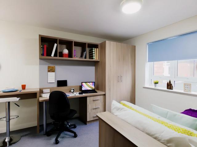 Premium Plus Studio