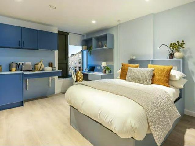 Premium Plus Studio