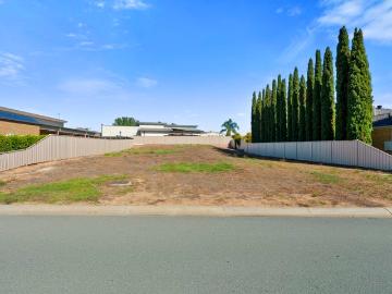 Premium Position with Easy River Access