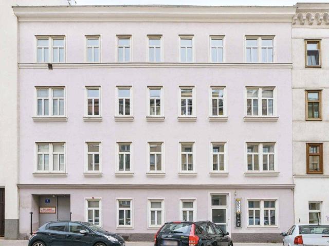 Premium Projektentwicklung beim Wiener Hauptbahnhof + Zinshaus mit rund 90 Prozent Leerstand, baubewilligtem Dachgeschossausbau sowie Zubau und über 1.300 m² Gesamtpotenzial zum Spitzenpreis