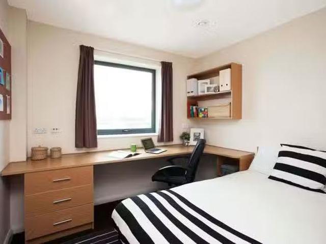 Premium Range 2 Ensuite