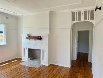 Premium Renovated Ground Floor Unit in Prime Location