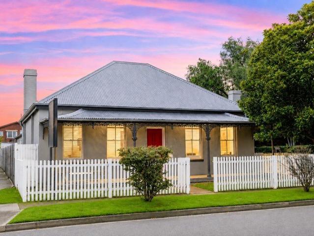 Premium Richmond Office Suite or 3 Bedroom Cottage
