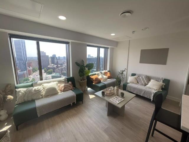 Premium Studio