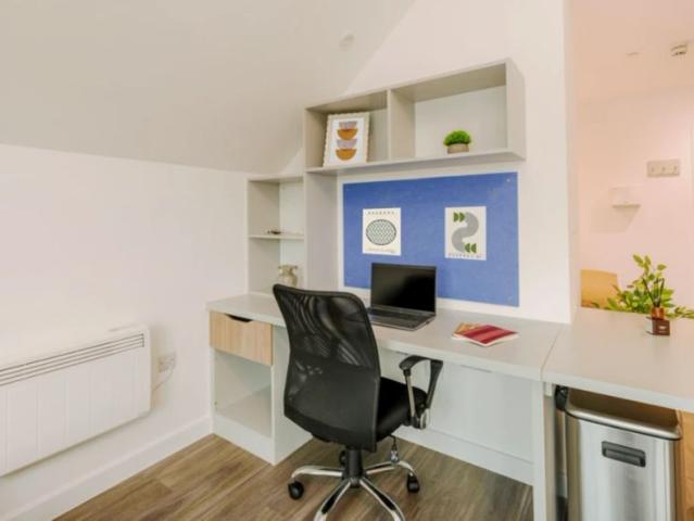 Premium Studio