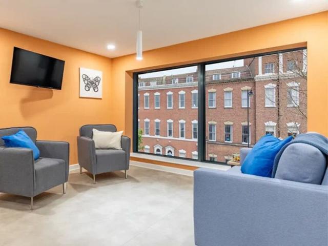 Premium Studio