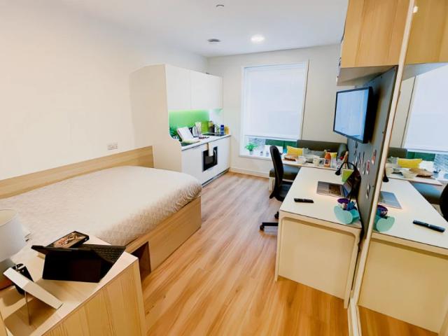 Premium Studio