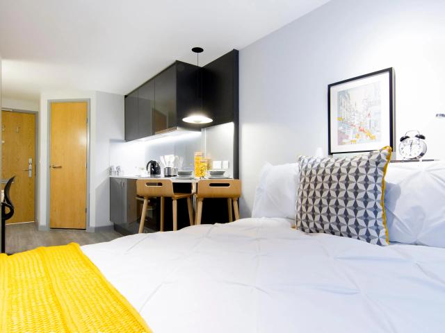 Premium Studio to let at Therese House, 29 30 Glasshouse Yard, Barbican, London, EC1A 4JN | Accommodation for Students