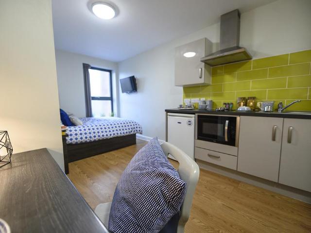 Premium Studio Double Bed at. Studio to rent £910 pcm £210 pw