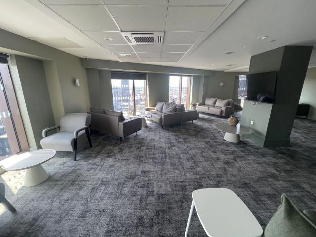 Premium Studio Floors 26 32