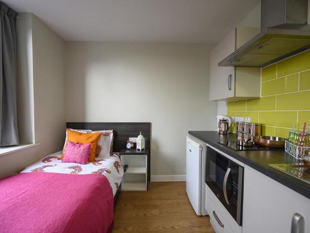 Premium Studio Single Bed at. 1 bed apartment to rent £802 pcm £185 pw