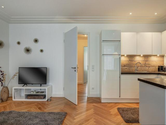Premium stylish apartment in vintage building of Maxvorstadt