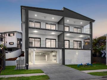 Premium Investment Opportunity Blue Chip Norman Park Location Returning $460,228 Only 4km to Brisbane CBD