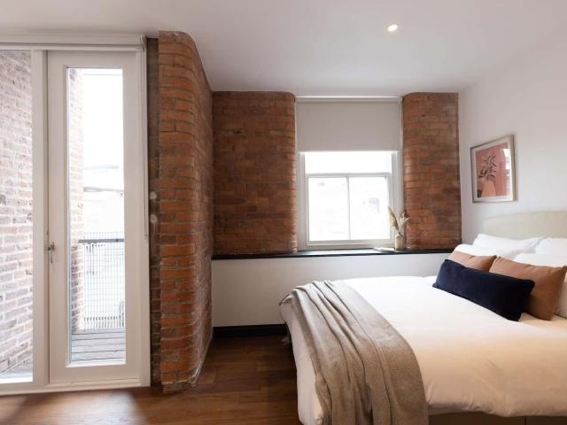 Premium Two Beds