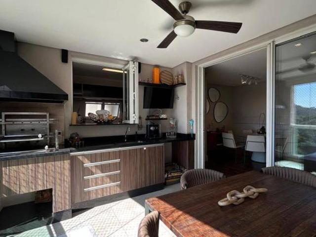 Premium Tamboré 122m2 Mobiliado e com Vista Mata!