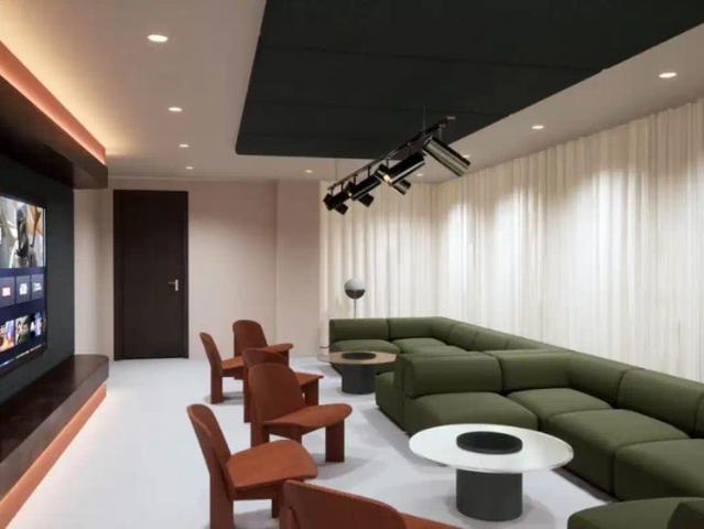 Premium Terrace Studio
