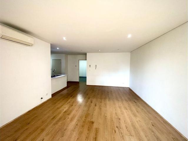 Premium Three‑Bedroom Apartment in the Heart of Fairfield
