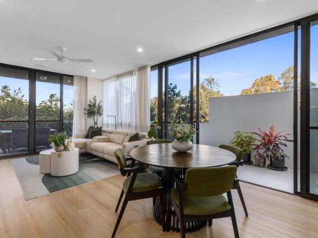 Premium Three Bedroom Apartment with Exceptional Walkable Lifestyle
