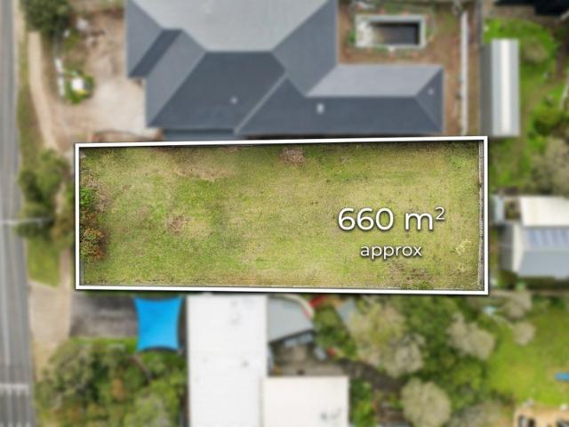 PREMIUM VACANT ALLOTMENT, JUST MOMENTS FROM THE BAY AND SHOPS