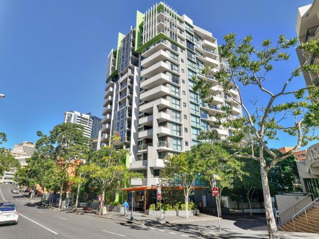 Premium 2 Bed | 2 Bath | 1 Carpark | Flynn Apartments, Spring Hill