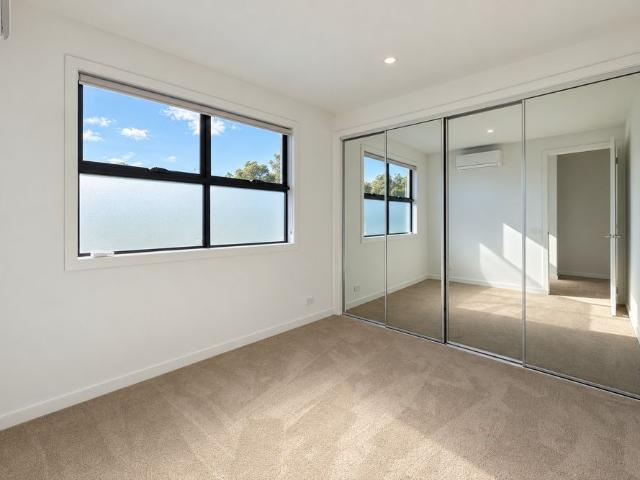 Premium 2 Bedroom Townhouse in Highton