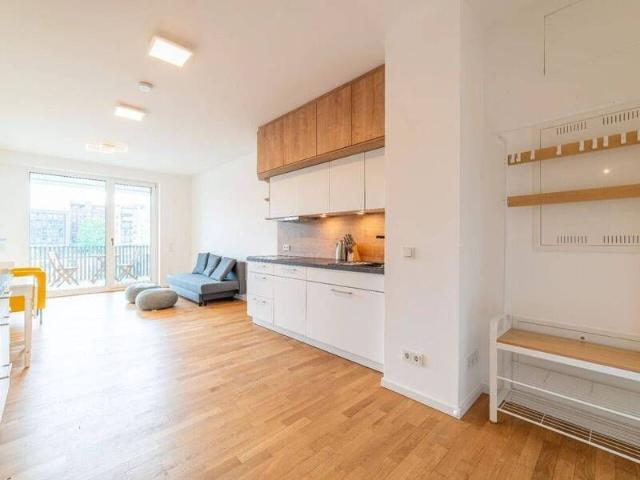 Premium 2 Room Living South Facing the Berlin Wall