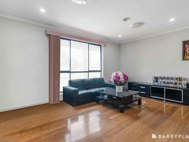Premium 3 Bedroom Family Entertainer in a Peaceful Pocket