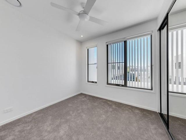 PREMIUM 4 BEDROOM TOWN HOME, CLICK ON 3D VIDEO