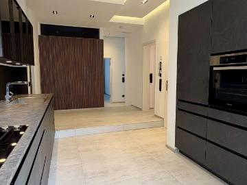 Premium 4 Room Apartment – Ideal for Corporate Housing | 120 sqm
