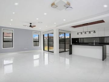 Premium 5 Bedroom Family Home Butler's Pantry, Space & School Zones
